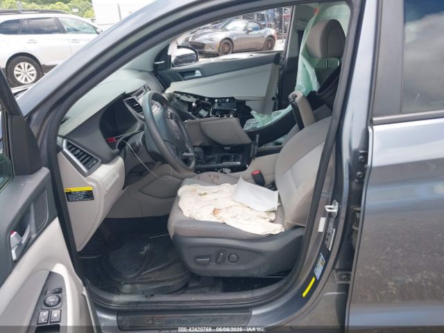 2016 HYUNDAI TUCSON KM8J3CA48GU229605 Photo 4