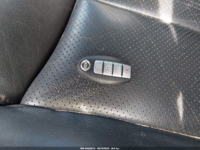 1N4AA5AP9EC470694 Nissan 2014