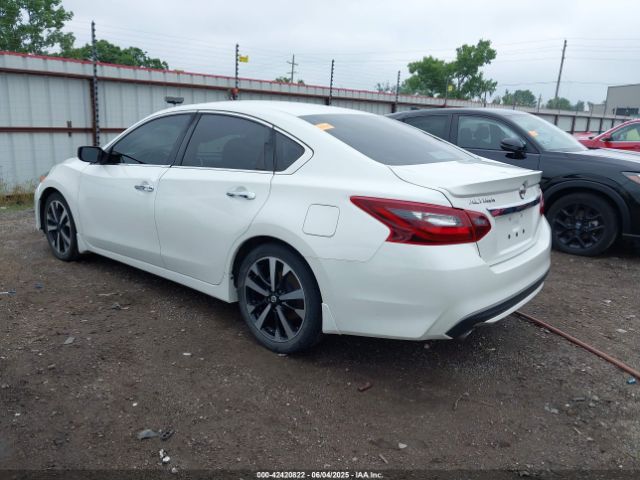 2018 NISSAN ALTIMA 1N4AL3AP4JC293349 Photo 2