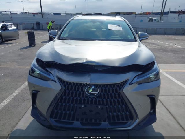 2T2ADCAZ8SC027779 Lexus a25a-fks