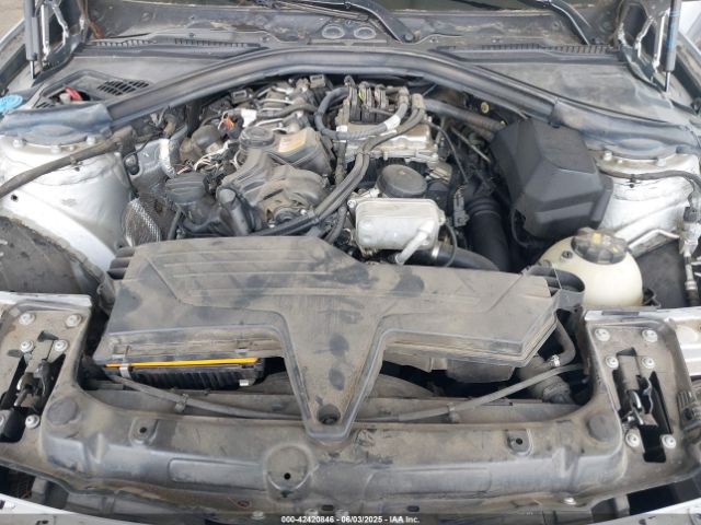 WBA8E5G35HNU44567 BMW 320i Xdrive