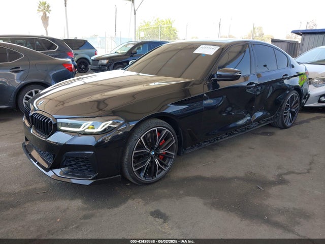 BMW 2023 2023 WBA53BJ01PCN28028 Image 2