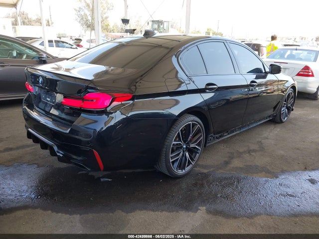 BMW 2023 2023 WBA53BJ01PCN28028 Image 4