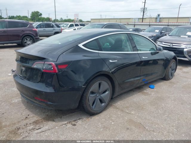 2019 TESLA MODEL 3 5YJ3E1EB6KF385342 Photo 3