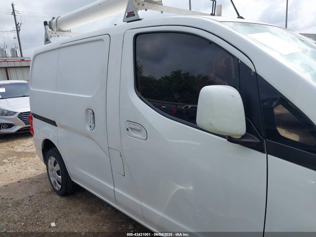 Chevrolet l0a 2017 3N63M0YN6HK716176 Image 13