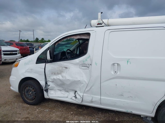 Chevrolet l0a 2017 3N63M0YN6HK716176 Image 14