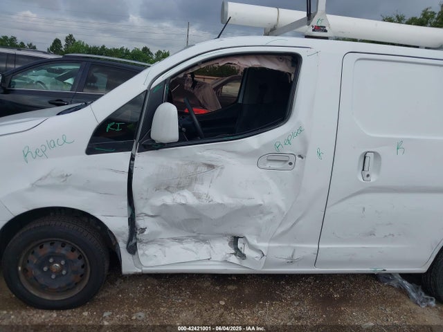 Chevrolet l0a 2017 3N63M0YN6HK716176 Image 6