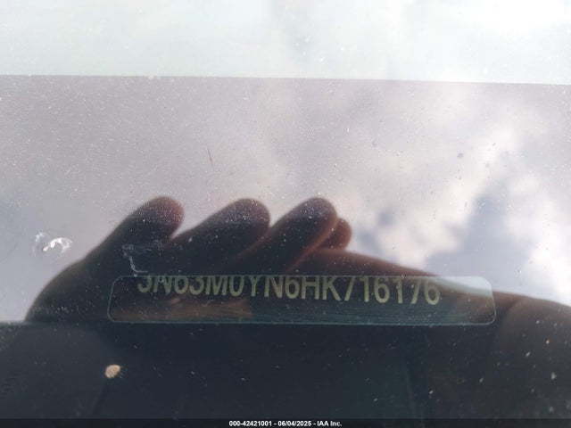 Chevrolet l0a 2017 3N63M0YN6HK716176 Image 9