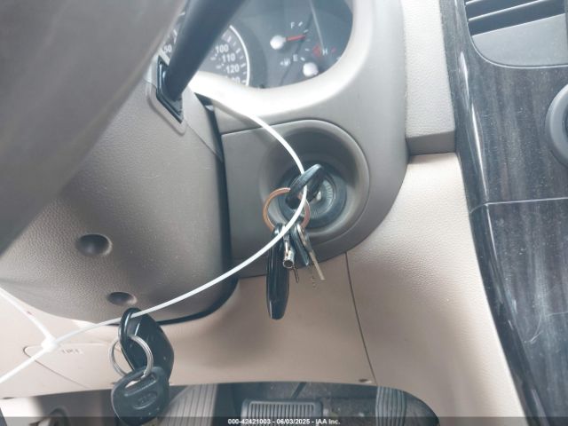 KNDMH4C79E6581142 KIA SEDONA EX