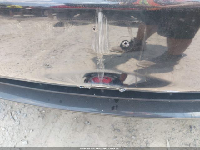 KNDMH4C79E6581142 KIA SEDONA EX