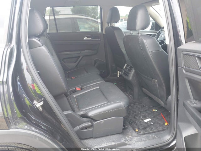 1V2FR2CA7JC574917 Volkswagen 2018