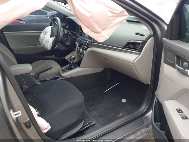 2019 HYUNDAI ELANTRA 5NPD74LF3KH494185 Photo 4