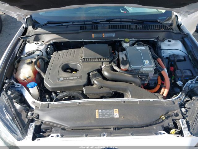 3FA6P0LU4JR249042 Ford Fusion Hybrid Se