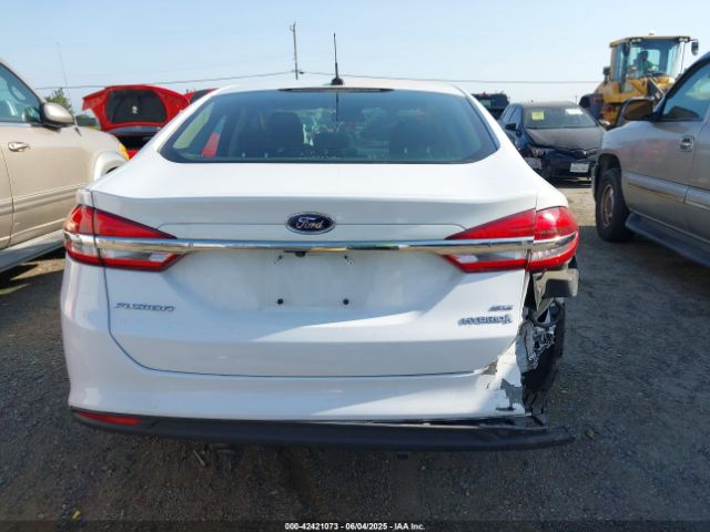 3FA6P0LU4JR249042 Ford Fusion Hybrid Se