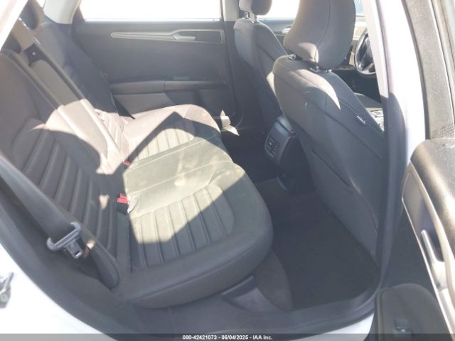 3FA6P0LU4JR249042 Ford Fusion Hybrid Se