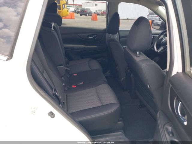 JN8AT2MT5LW002781 Nissan 2020