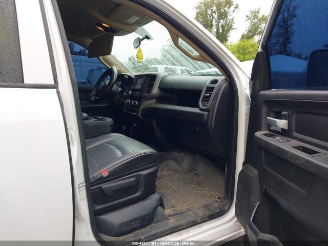 3C6UR5CL5KG656100 RAM 2019