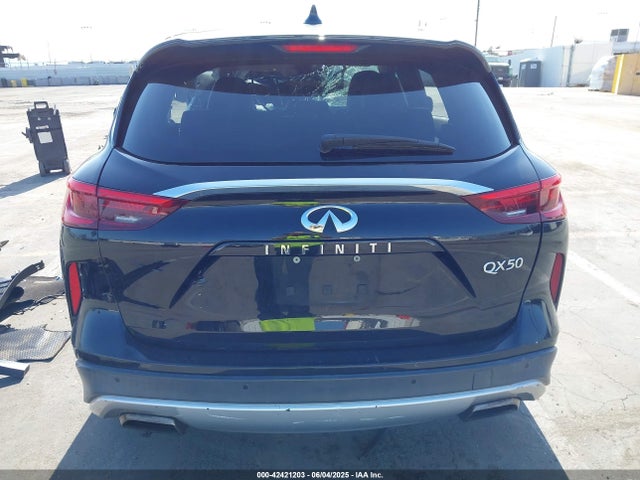 Infiniti 2019 2019 3PCAJ5M16KF116275 Image 16