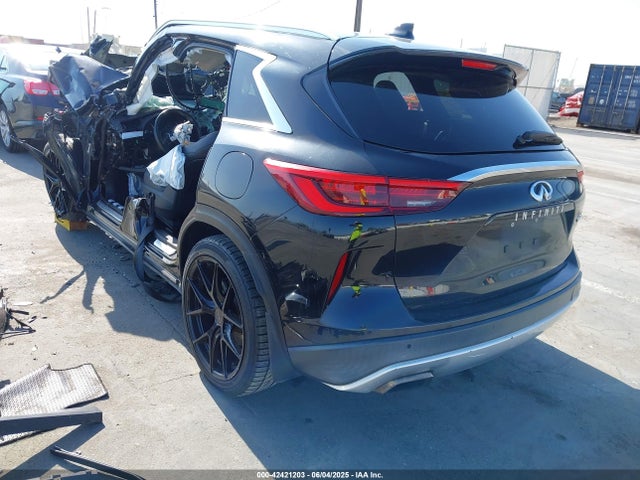 Infiniti 2019 2019 3PCAJ5M16KF116275 Image 3