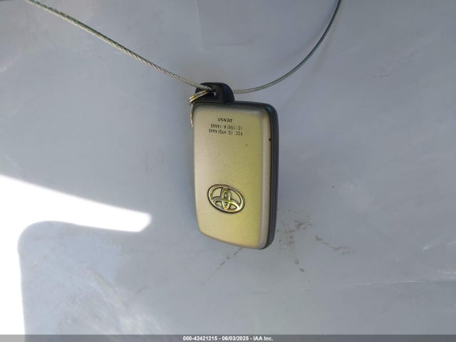 42421215 :رقم المزاد ، 4T1BB46K79U093314 vin ، 2009 Toyota Camry Hybrid مزاد بيع