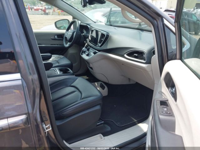 2023 CHRYSLER PACIFICA 2C4RC1BG4PR600731 Photo 4