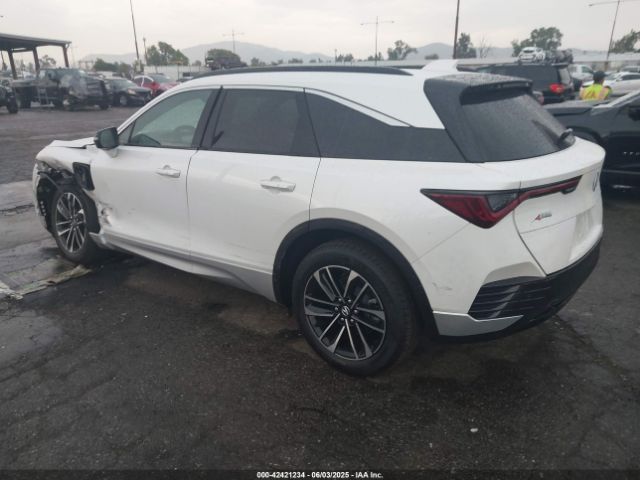 2024 ACURA ZDX 4W5KHNRL5RZ511078 Photo 2