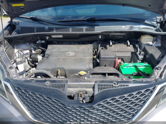2016 TOYOTA SIENNA 5TDXK3DC9GS719995 Photo 9