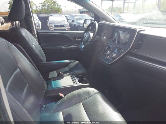 2016 TOYOTA SIENNA 5TDXK3DC9GS719995 Photo 4