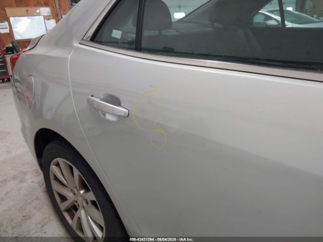 1G11D5SL6FF210372 Chevrolet MALIBU 2LT