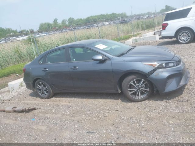 3KPF24AD6RE732490 KIA Forte Lxs