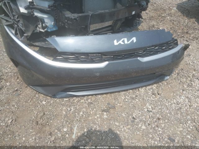 3KPF24AD6RE732490 KIA Forte Lxs