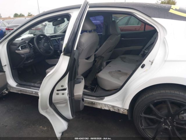 4T1B11HK7JU111555 Toyota CAMRY SE
