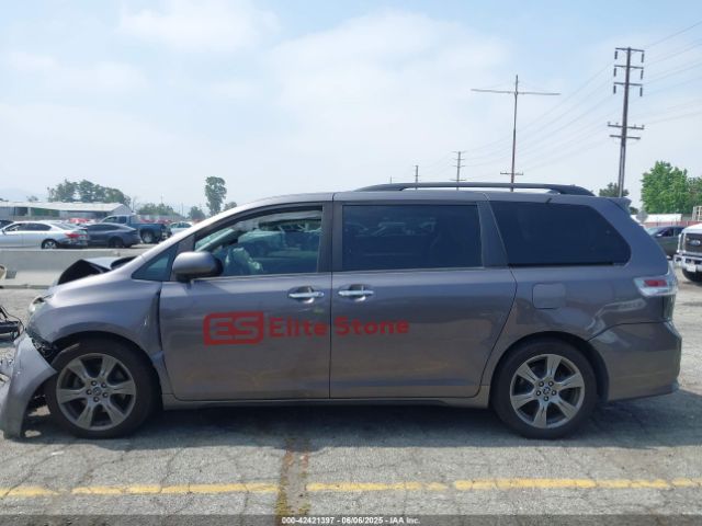 5TDXZ3DC2KS992085 Toyota 2gr-fks