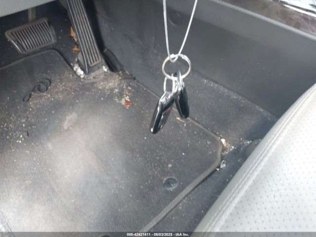 5XYKT4A64EG467174 KIA SORENTO LX