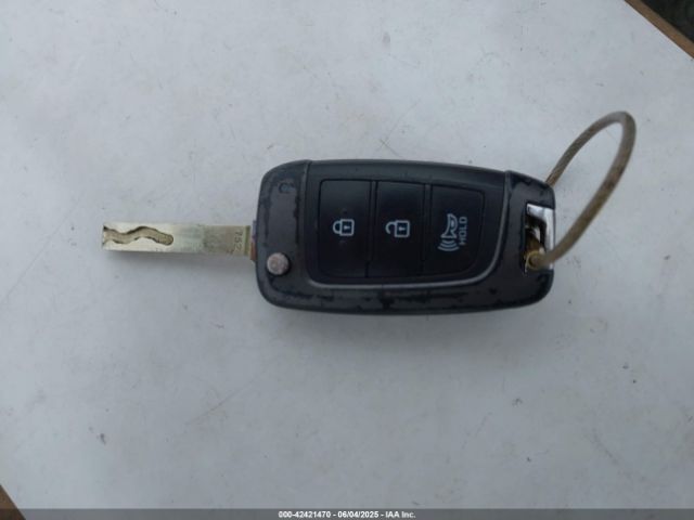 KMHRB8A32MU066701 Hyundai gamma ii