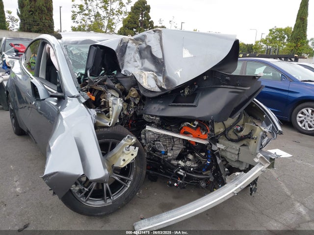 2024 TESLA MODEL Y 7SAYGDEE3RA324990 Photo 5