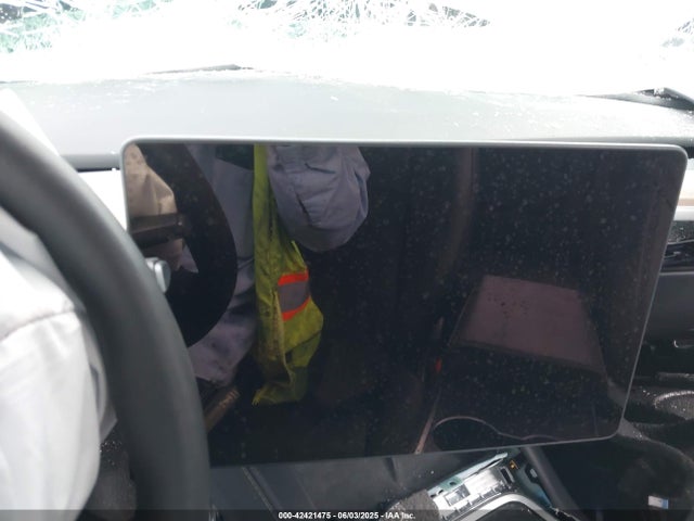 2024 TESLA MODEL Y 7SAYGDEE3RA324990 Photo 6