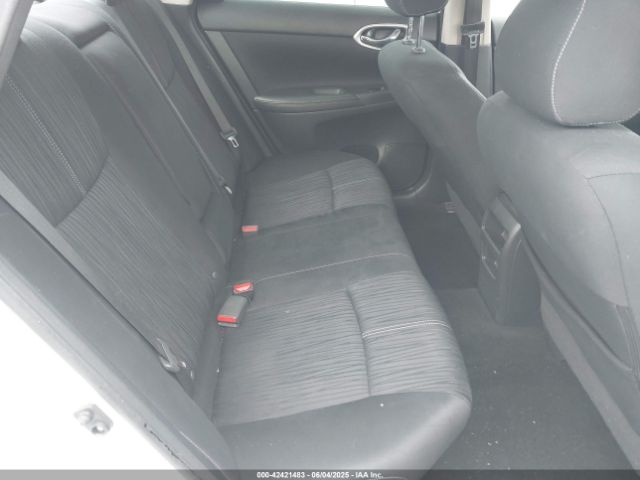 3N1AB7AP6GY328075 Nissan Sentra
