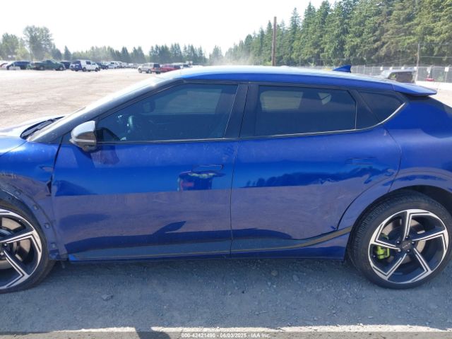 KNDC5DLE5P5102016 KIA EV6