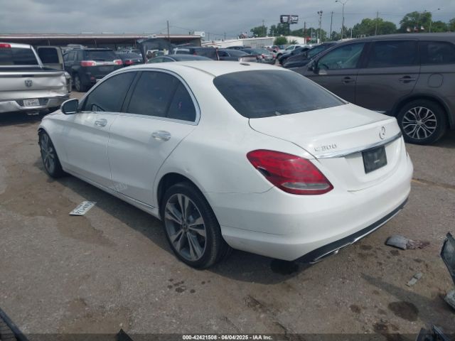 2018 MERCEDES-BENZ C 300 55SWF4JB8JU276962 Photo 2