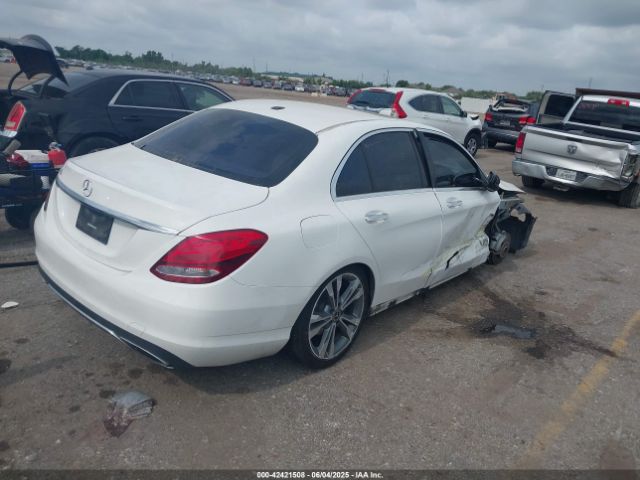 2018 MERCEDES-BENZ C 300 55SWF4JB8JU276962 Photo 3