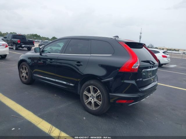 2015 VOLVO XC60 YV4902RC4F2582520 Photo 2
