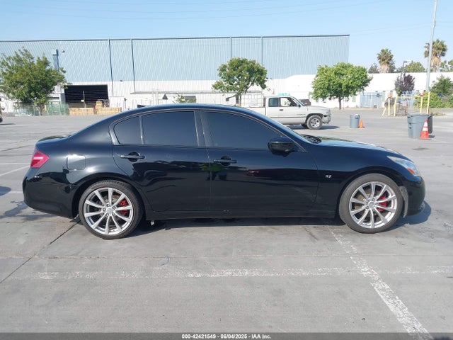 Infiniti 2015 2015 JN1CV6AP3FM501823 Image 13
