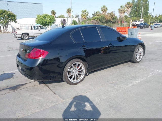 Infiniti 2015 2015 JN1CV6AP3FM501823 Image 4