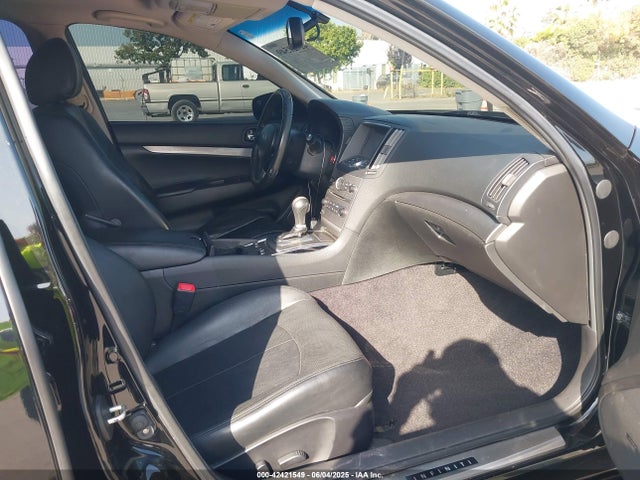 Infiniti 2015 2015 JN1CV6AP3FM501823 Image 5