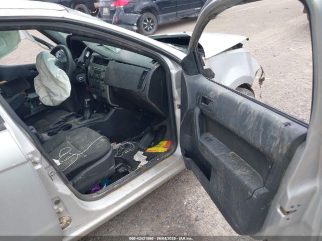 2010 FORD FOCUS 1FAHP3FN6AW269854 Photo 4
