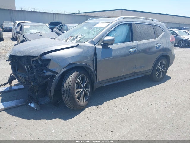 JN8AT2MT6KW262766 Nissan 2019