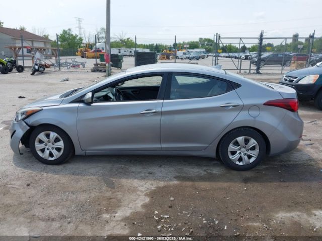 5NPDH4AE4GH752857 Hyundai ELANTRA SE