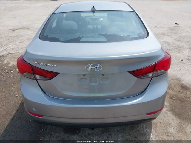 5NPDH4AE4GH752857 Hyundai ELANTRA SE