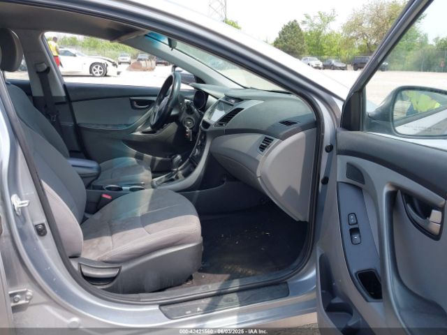 5NPDH4AE4GH752857 Hyundai ELANTRA SE